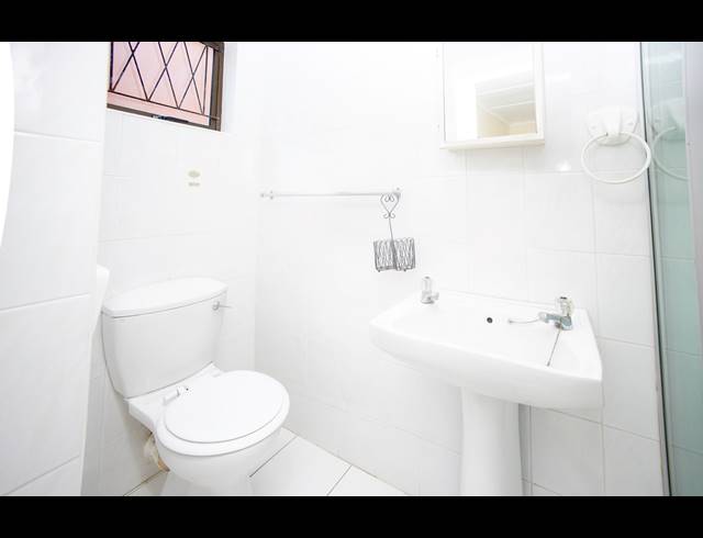 3 BEDROOM TOWNHOUSE FOR SALE IN BEACON BAY